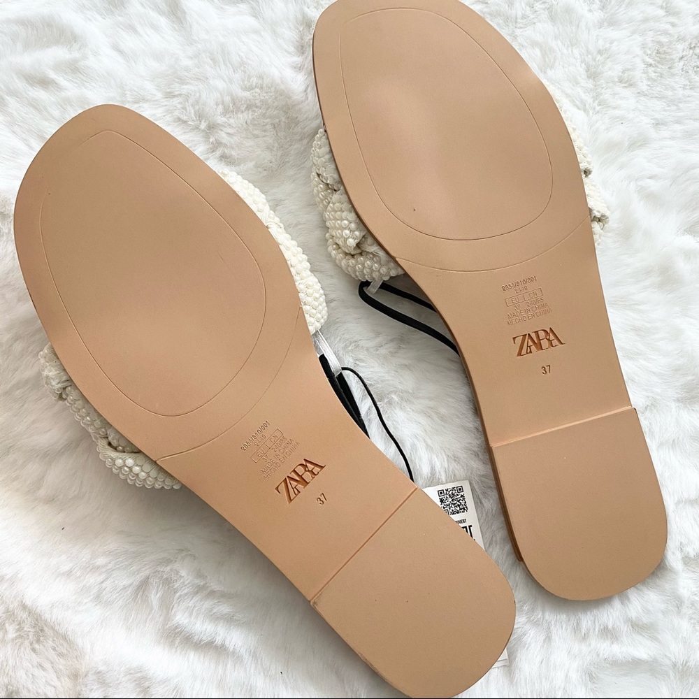Zara Flats - Picture 3 of 5